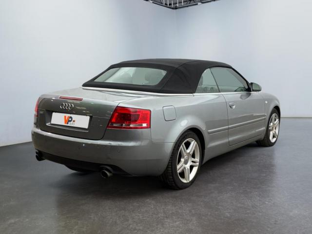Audi A4 Cabriolet image 2