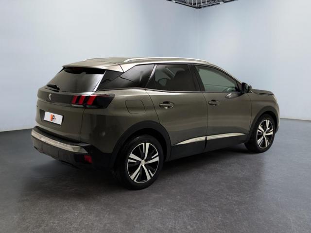 Peugeot 3008 image 2
