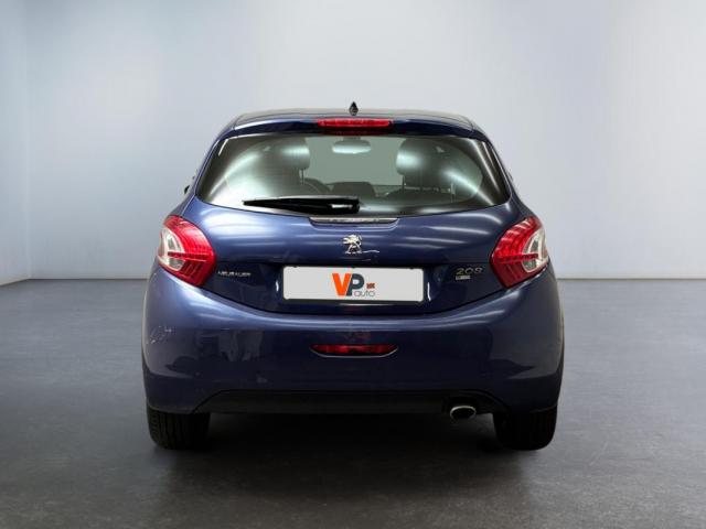 Peugeot 208 image 5