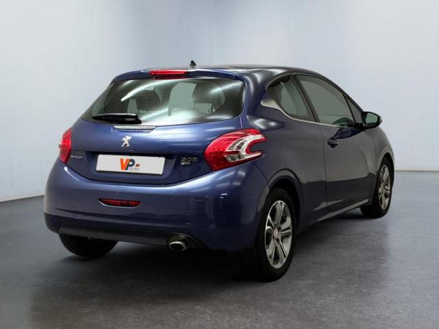 Peugeot 208 image 3