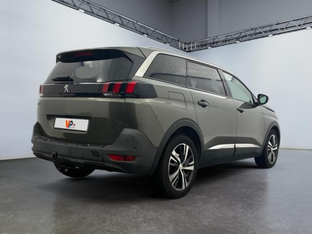 Peugeot 5008 image 8