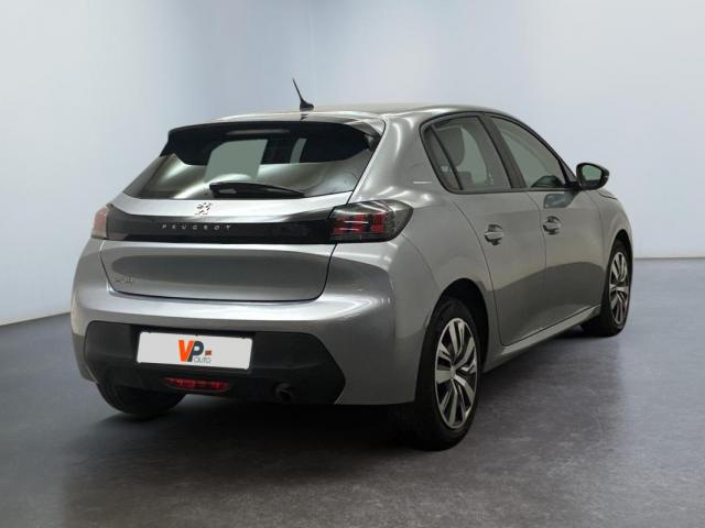 Peugeot 208 image 8