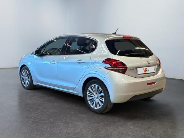 Peugeot 208 image 4