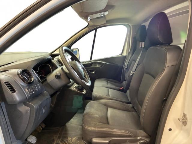 Renault Trafic image 4