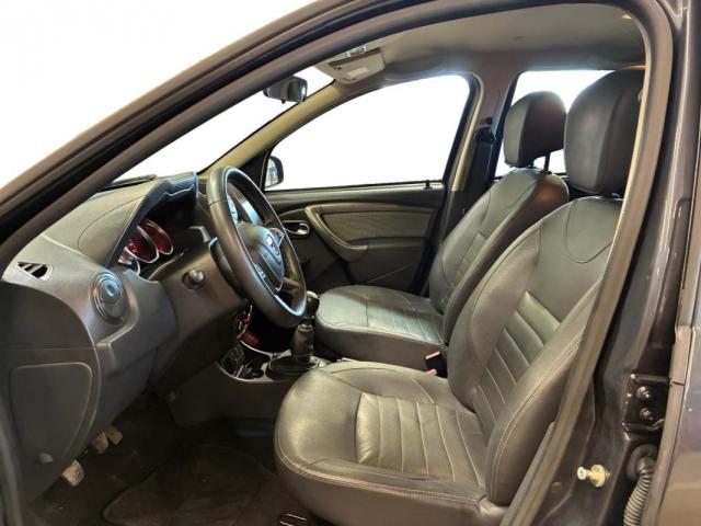 Dacia Duster image 7