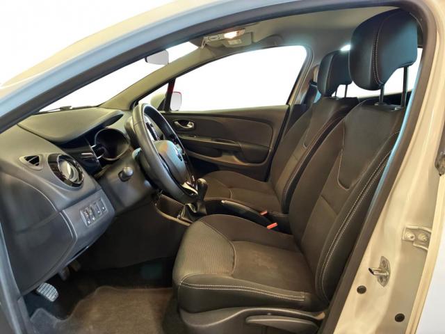 Renault Clio image 8