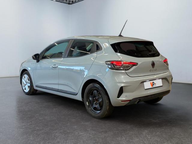 Renault Clio image 2