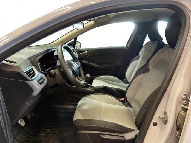 Renault Clio image 7