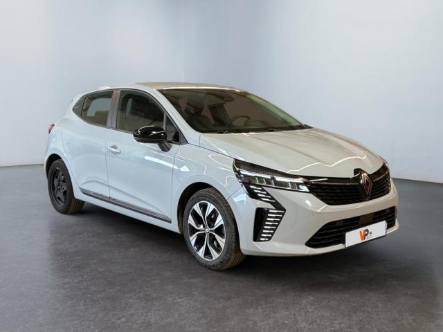 Renault Clio image 2