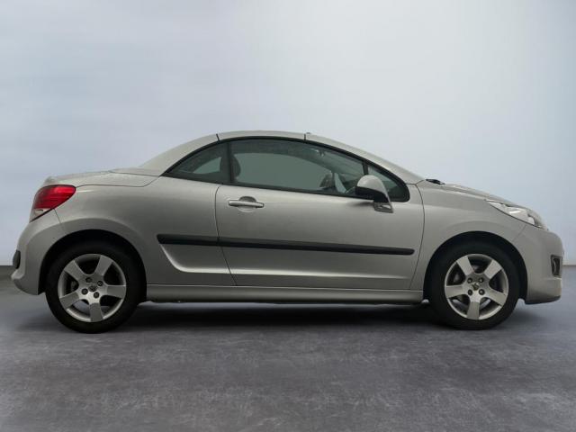 Peugeot 207 Cc image 4