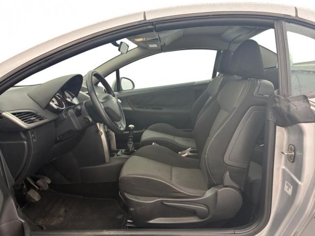 Peugeot 207 Cc image 1