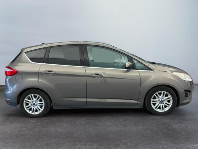 Ford C-Max image 1