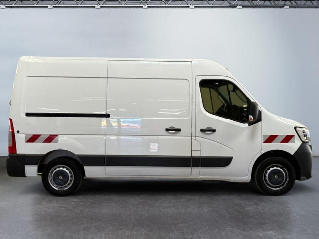 Renault Master image 8