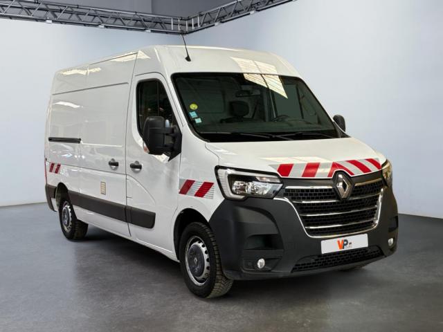 Renault Master image 2