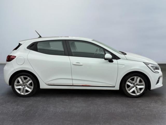 Renault Clio image 2