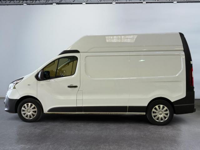 Renault Trafic image 4