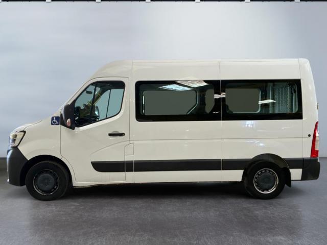 Renault Master Combi image 8