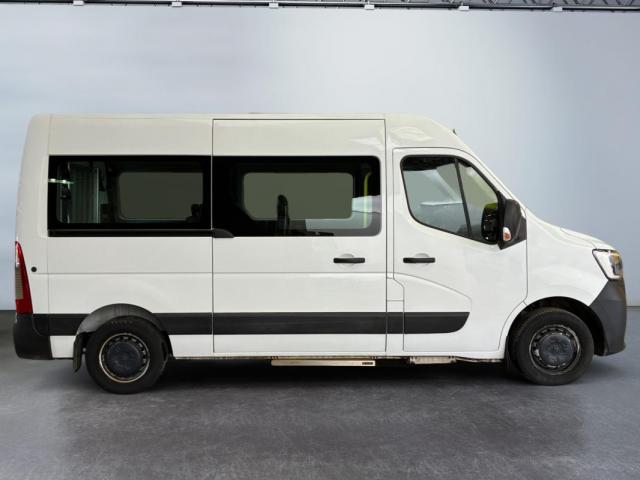 Renault Master Combi image 4
