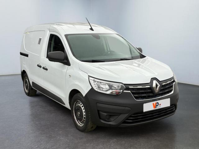 Renault Express Van image 3