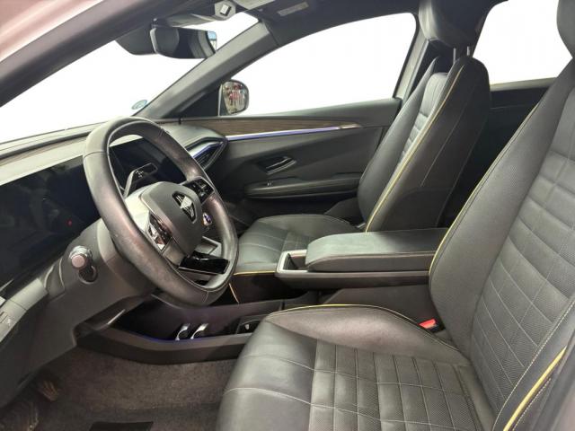 Renault Mégane E-Tech image 3