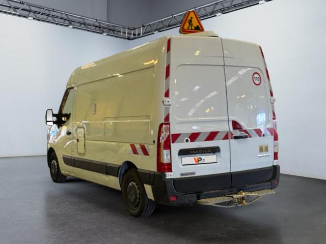 Renault Master image 1