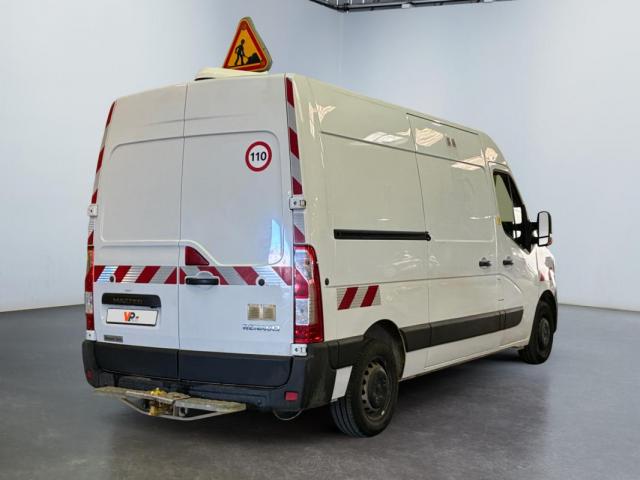 Renault Master image 8