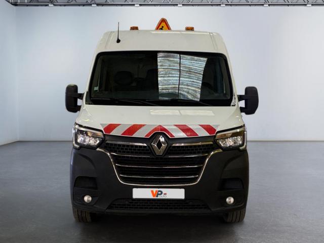 Renault Master image 2