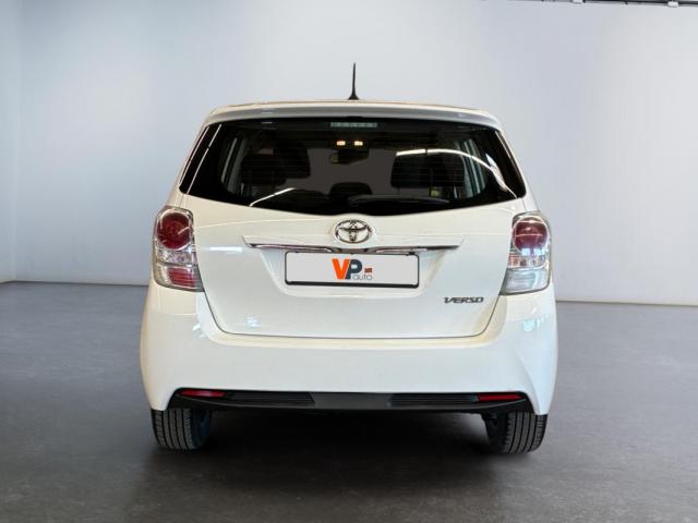 Toyota Verso image 3