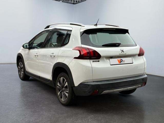 Peugeot 2008 image 4