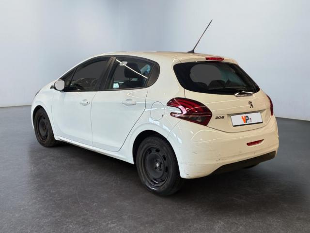 Peugeot 208 image 3