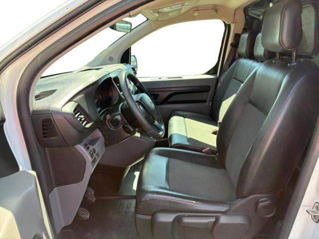 Citroen Jumpy image 7