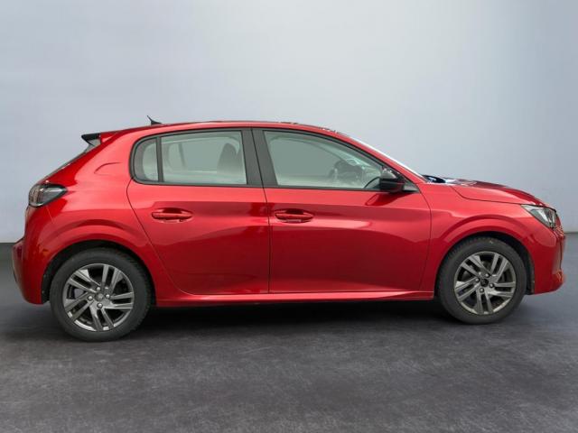 Peugeot 208 image 9