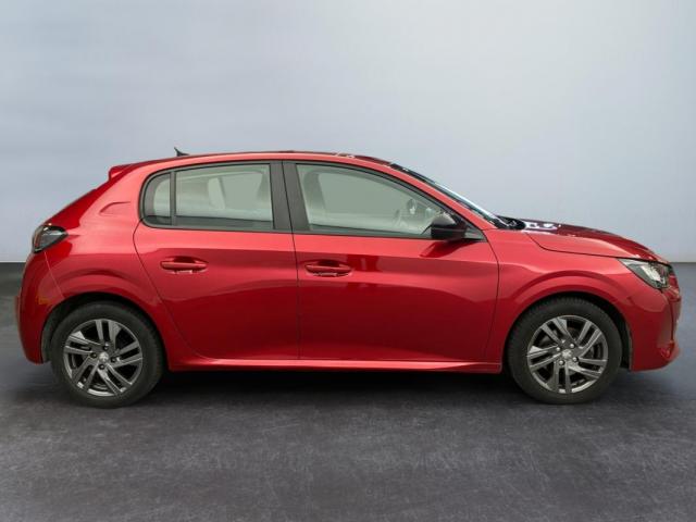Peugeot 208 image 4