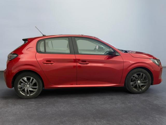Peugeot 208 image 3