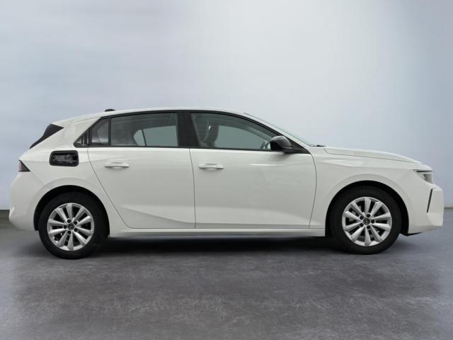 Opel Astra image 1