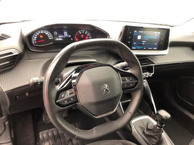 Peugeot 2008 image 5