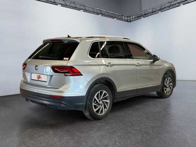 Volkswagen Tiguan image 8