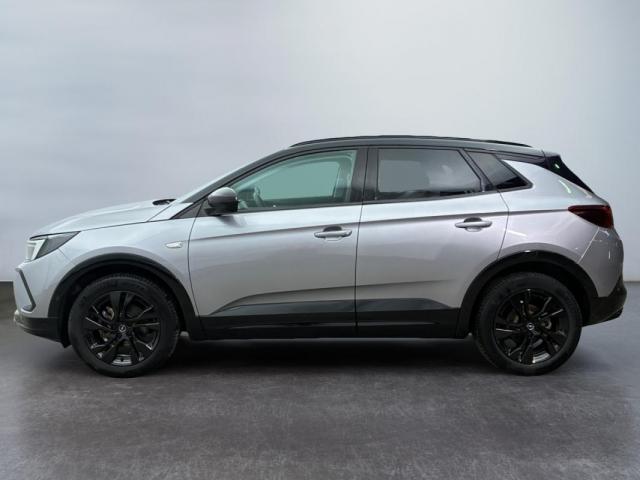 Opel Grandland image 9