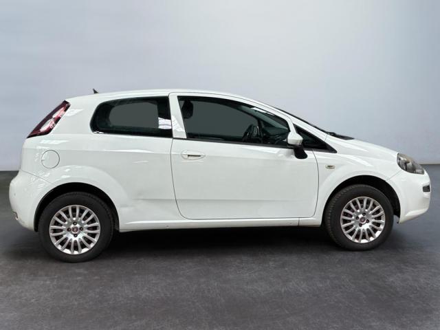 Fiat Punto image 2