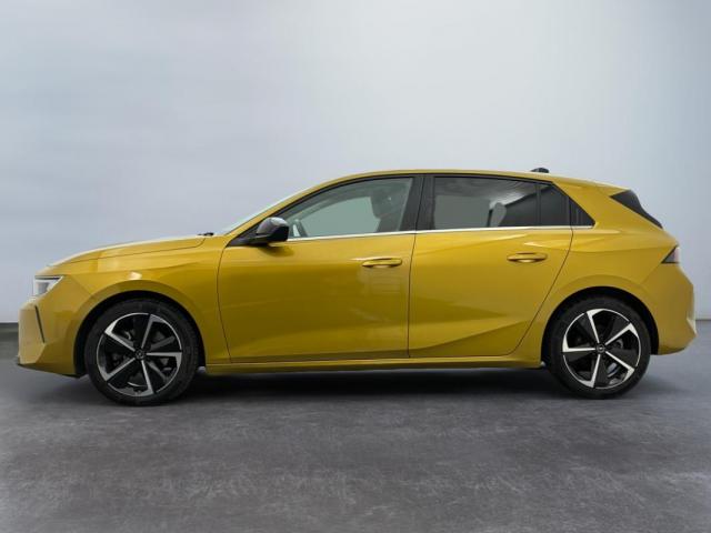 Opel Astra image 1
