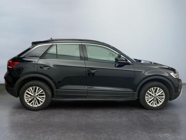 Volkswagen T-Roc image 1