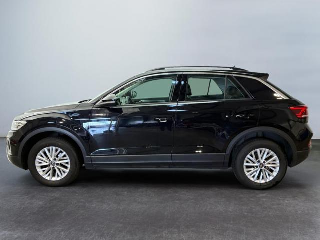Volkswagen T-Roc image 9