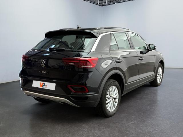 Volkswagen T-Roc image 8