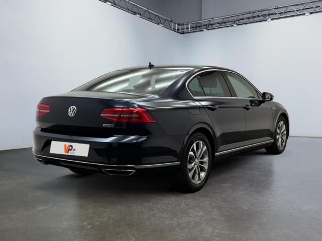 Volkswagen Passat image 5