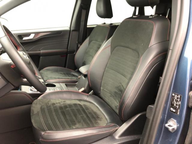 Ford Kuga image 3