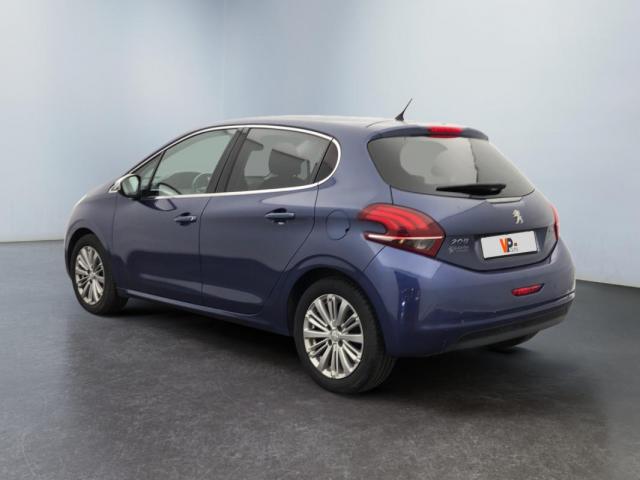Peugeot 208 image 7