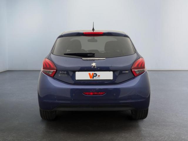 Peugeot 208 image 5