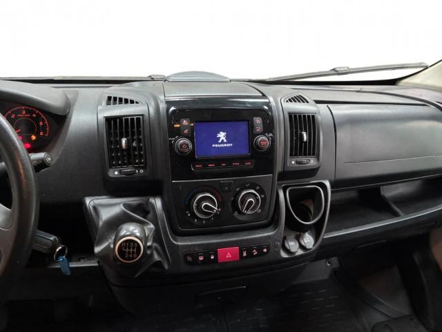 Peugeot Boxer image 9