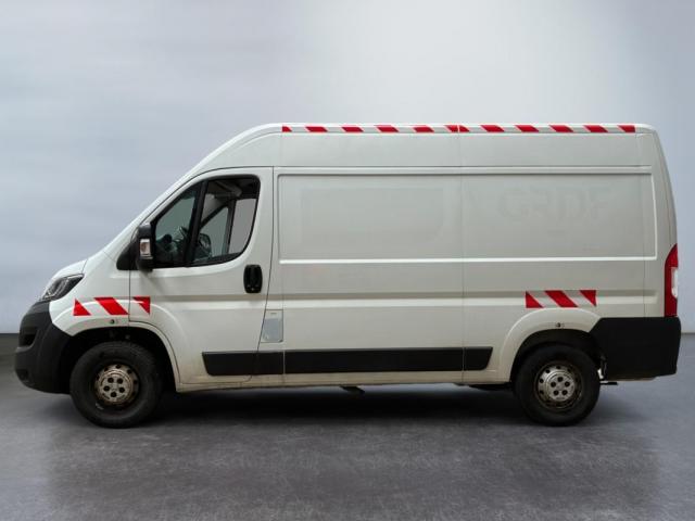 Peugeot Boxer image 1