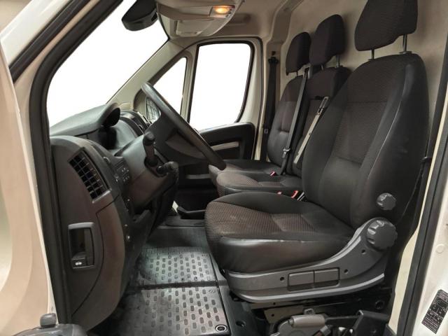 Peugeot Boxer image 3